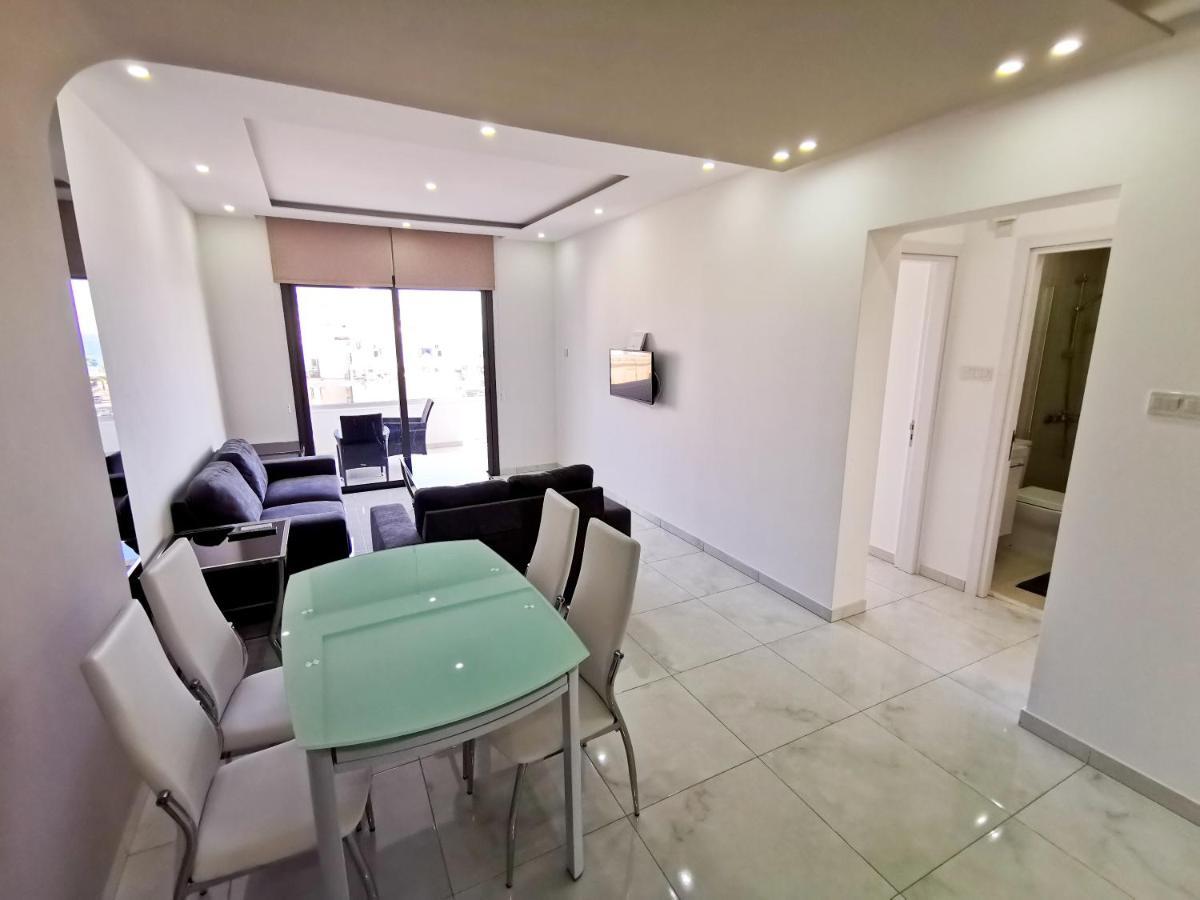 Sunny Daze Seaview Apartment Larnaca Eksteriør billede