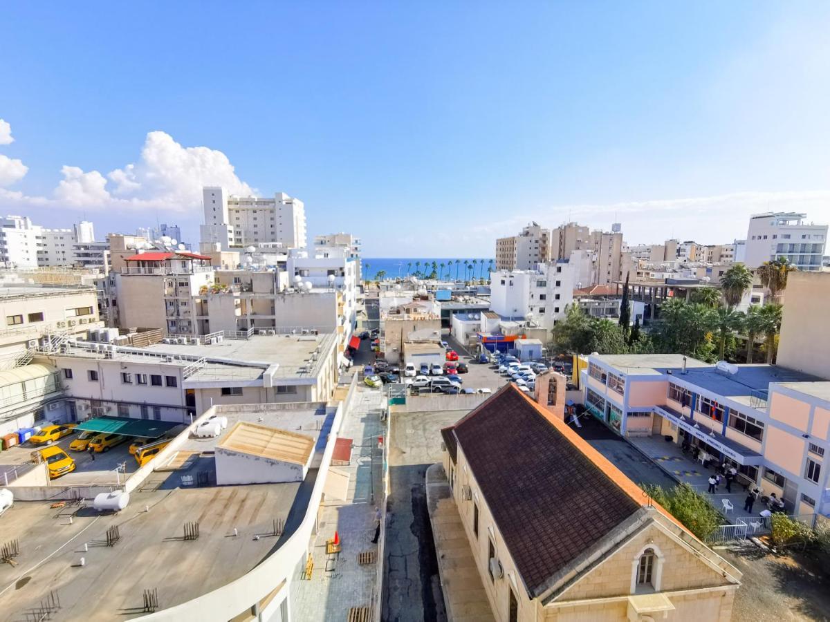 Sunny Daze Seaview Apartment Larnaca Eksteriør billede